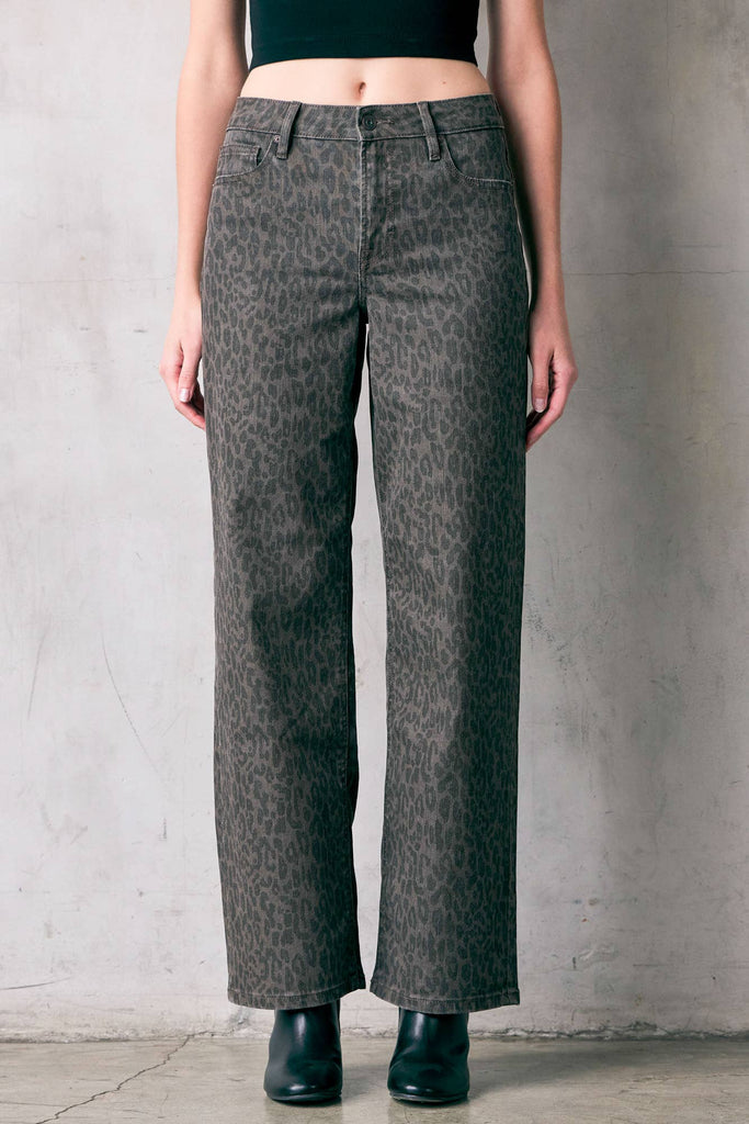 Hidden Jeans - CHEETAH PRINT DAD JEANS: 28