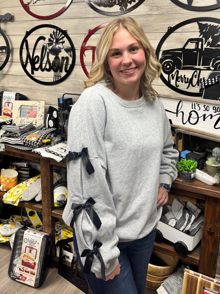 Bow Knot Decor Long Sleeve Sweatshirt