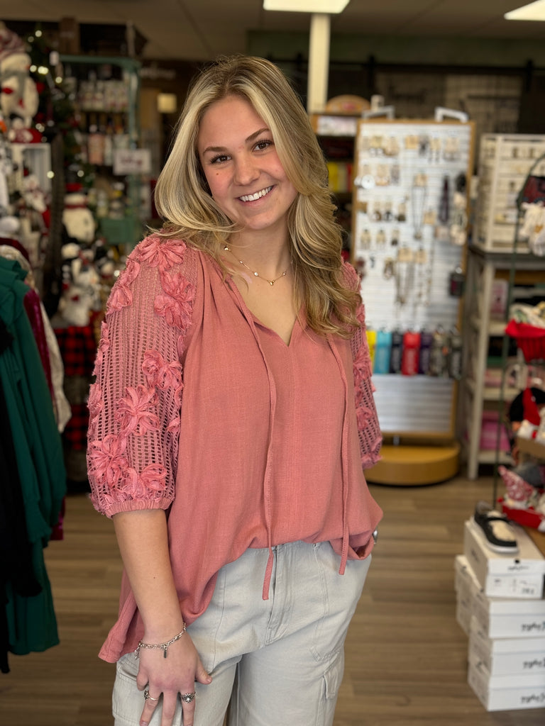 Clay Linen Top with V-Neck Raglan Contrast Flower Sleeve