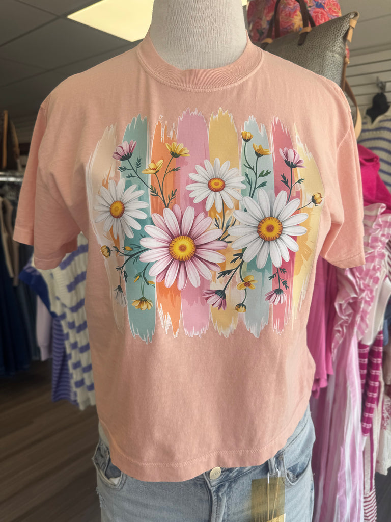 Peachy Daisy Cropped Tee