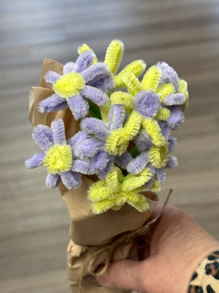 Pipe Cleaner Flower Bundles - Daisies