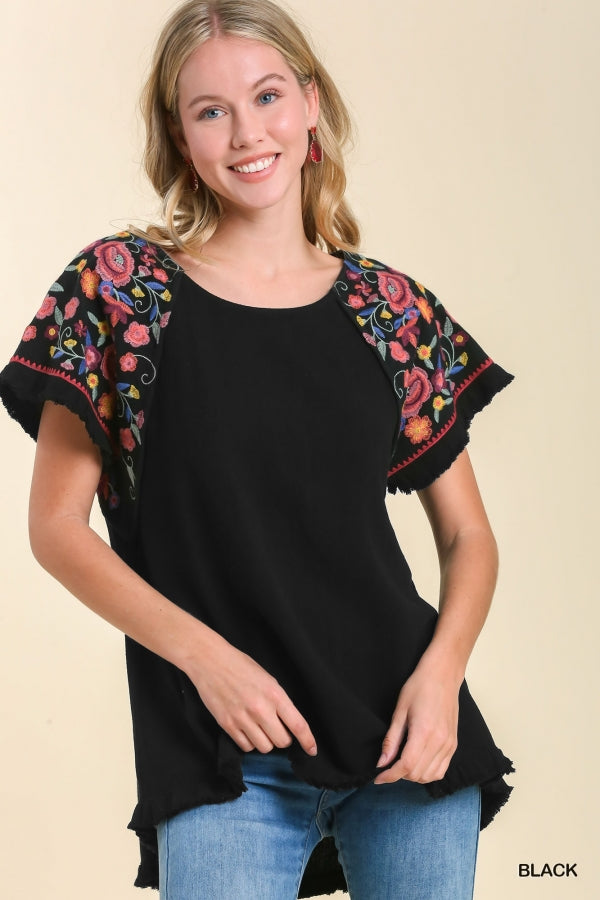 Black Embroidery Round Neck Short Sleeve Linen Top