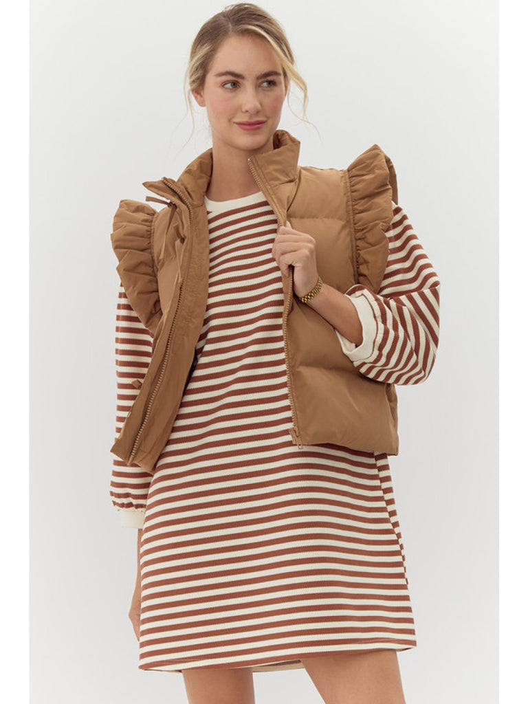 Striped dress with crew neck, drop shoulders