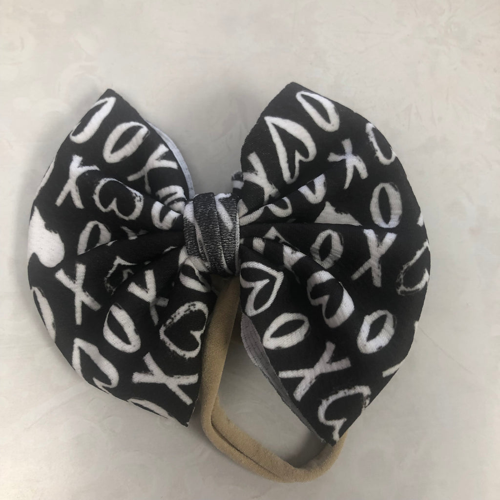 Bow with Nylon