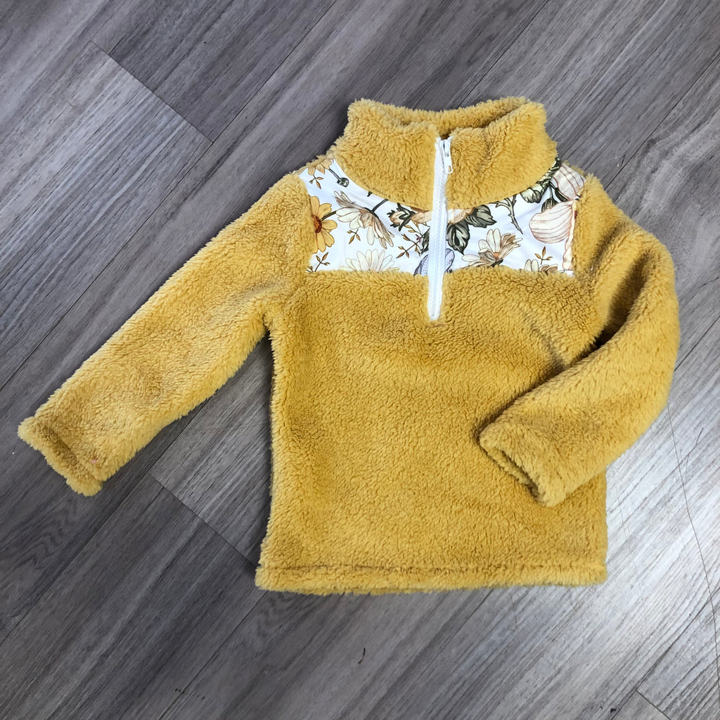 Rustic Mustard Sherpa
