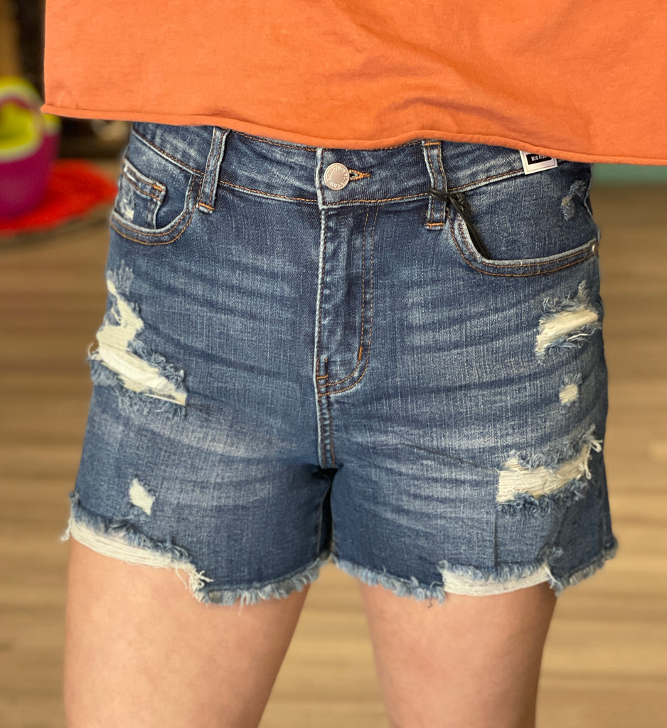 JUDY BLUE DESTROYED CUT-OFF SHORTS