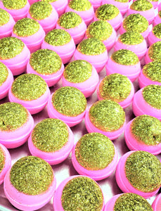 Swanky Sweet Pea Deluxe Bath Bomb - Matarow